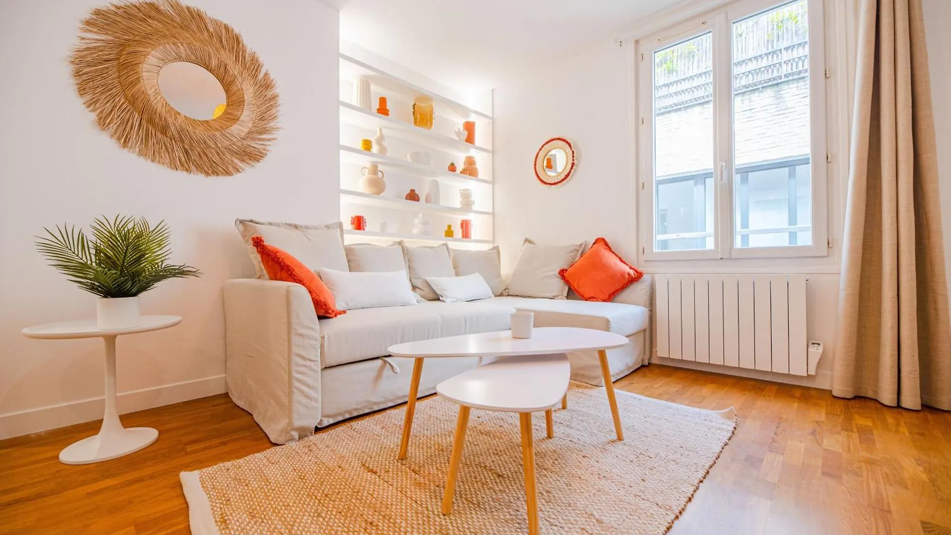 Stunning Flat In דירה פריז